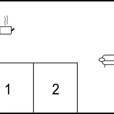 2 Bedroom Lovely Ship In Ботель 4*
