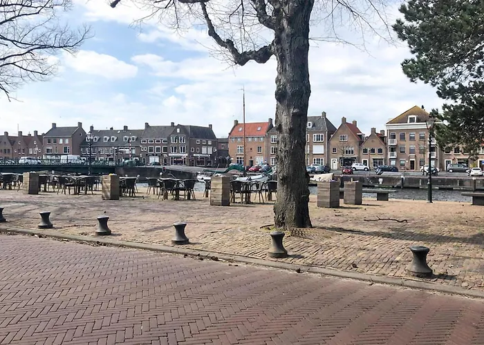 Botel 2 Bedroom Lovely Ship In 4*