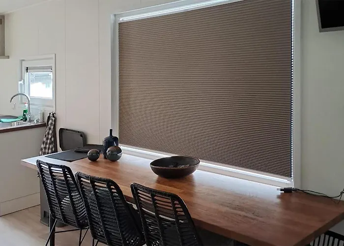 2 Bedroom Lovely Ship In 4*